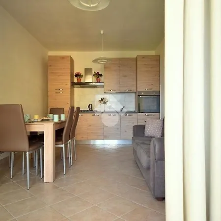Casa Arborea 아파트 카스텔사르도